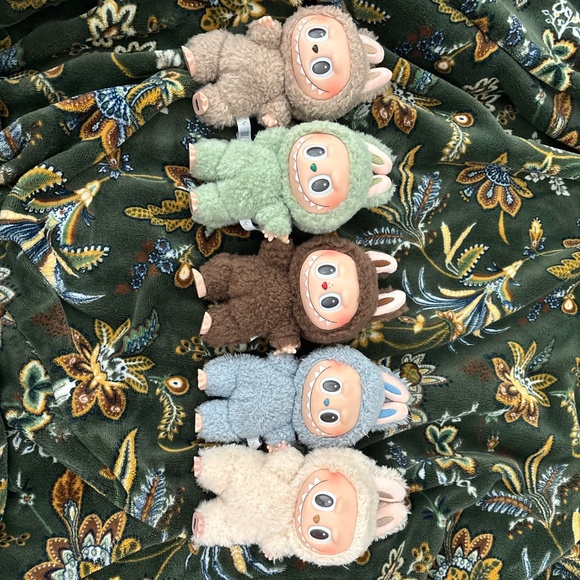 Authentic Labubu Blindbox Unopened Sealed Exciting Macaron Pop Mart - Picture 7 of 7